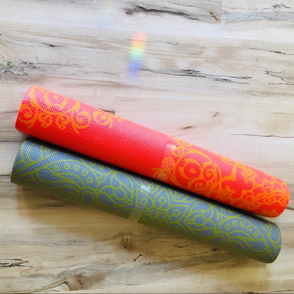 Mandala Print Yoga Mat - Picture 3 of 4